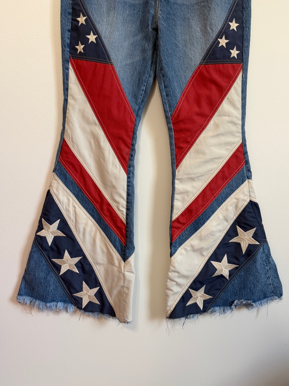 Free People Betsy USA Flare Jeans Flag RARE We the Free Size 30 Women’s NEW NWOT - Picture 5 of 12